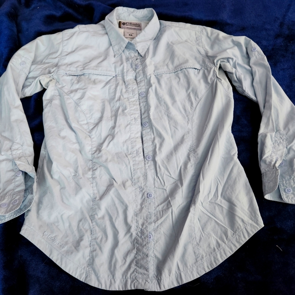 Columbia womens collared shirt/ top size M